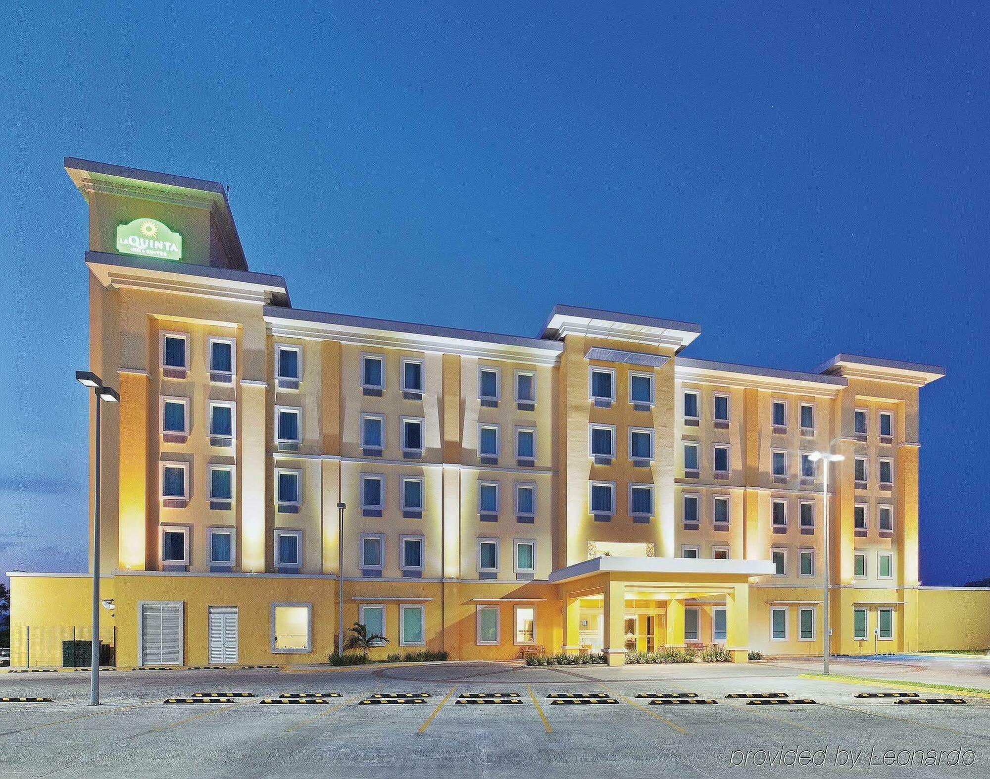 La Quinta By Wyndham Poza Rica Hotel Luaran gambar